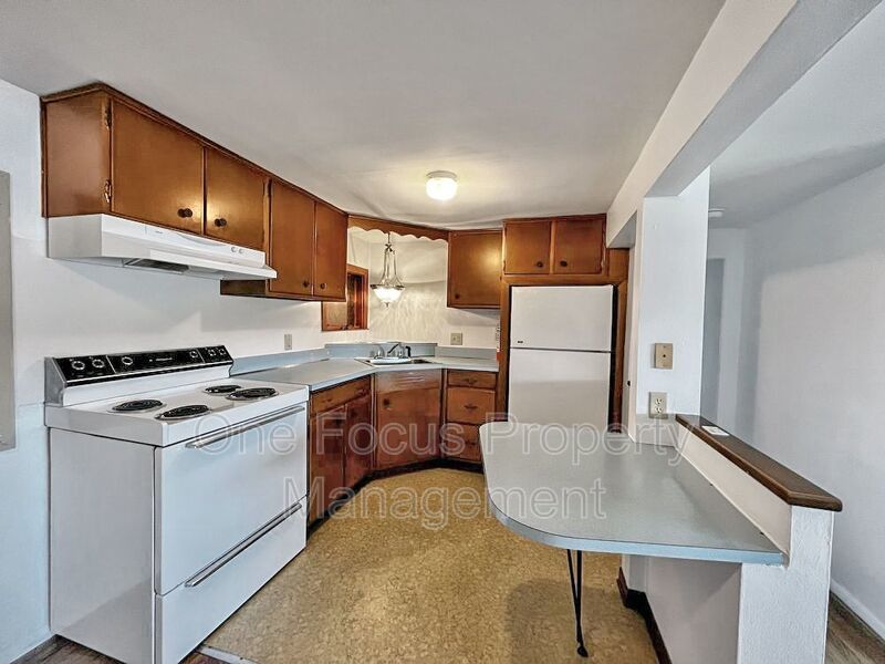 Bright 1BR/1BA - $750/month - Most Utilities Included! property image