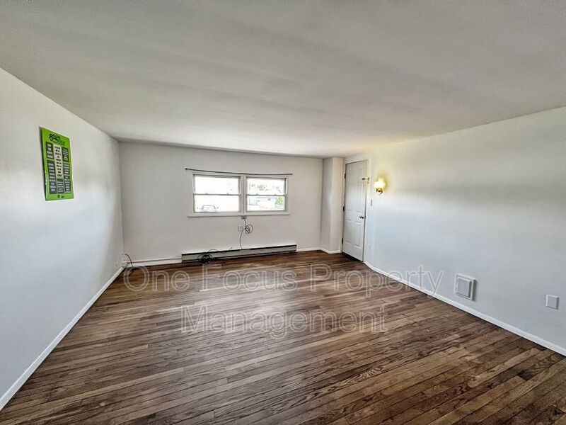 Bright 1BR/1BA - $750/month - Most Utilities Included! property image