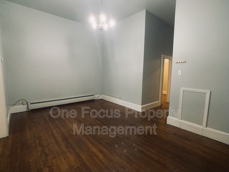 Second Floor - 2BR/1BA - 1 cat friendly! property image