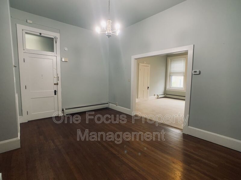 Second Floor - 2BR/1BA - 1 cat friendly! property image