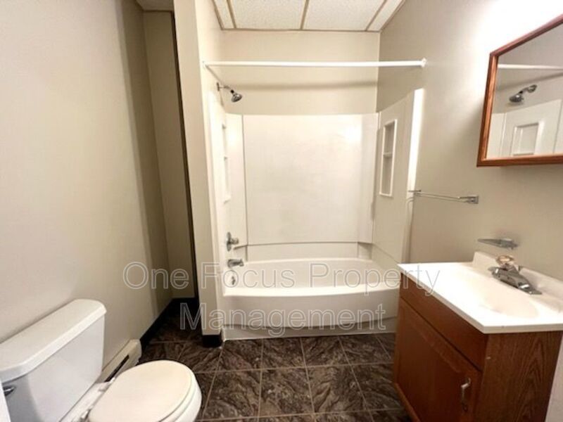 1BR/1BA - $550/Month - Includes Water, Sewer and Trash property image