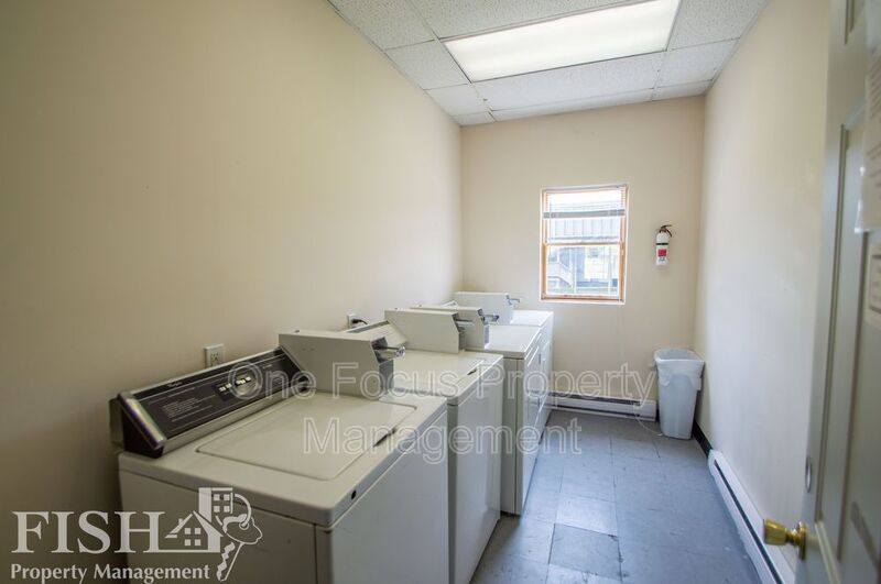 1BR/1BA - $550/Month - Includes Water, Sewer and Trash property image