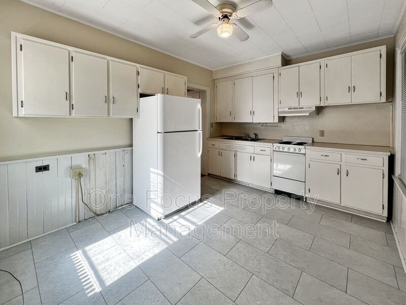 2BR/1BA - All Utilities Included! - 1 Pet Welcome property image