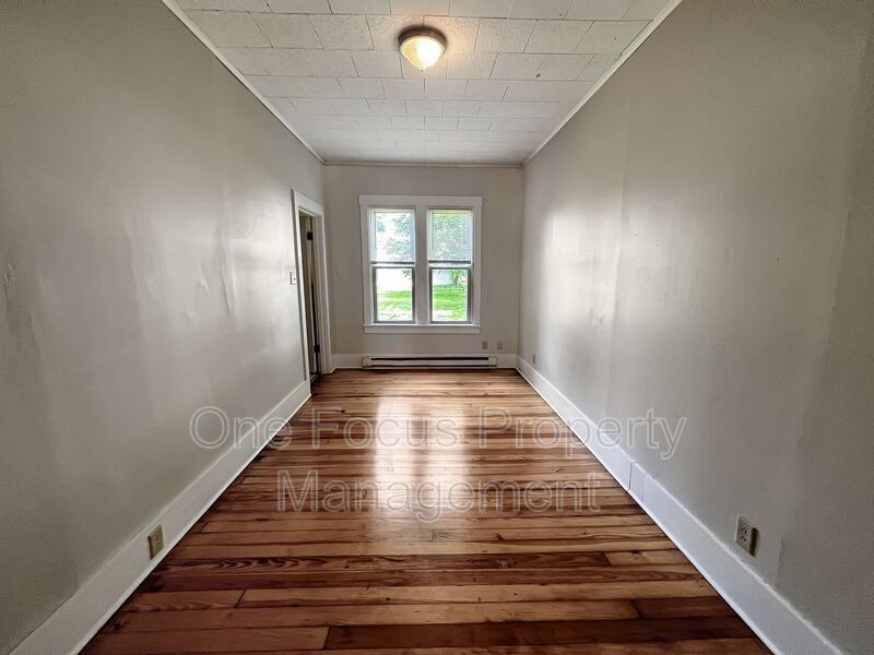 3BR/1.5BA first floor - $895/month - Pet Friendly property image