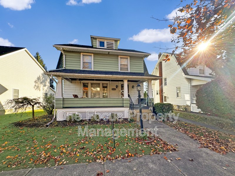 3BR/1.5BA - Modern and Updated - Pet Friendly property image