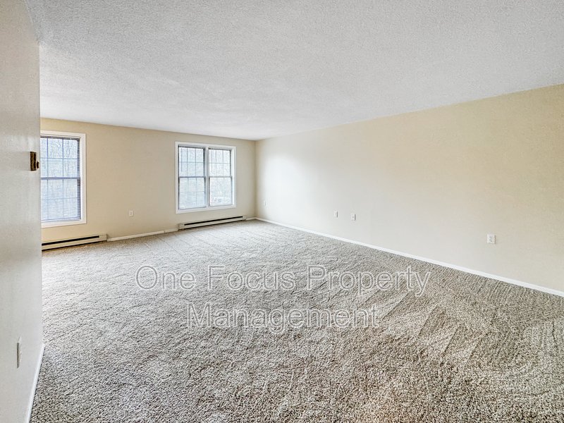 2BR/1BA - $850/month property image