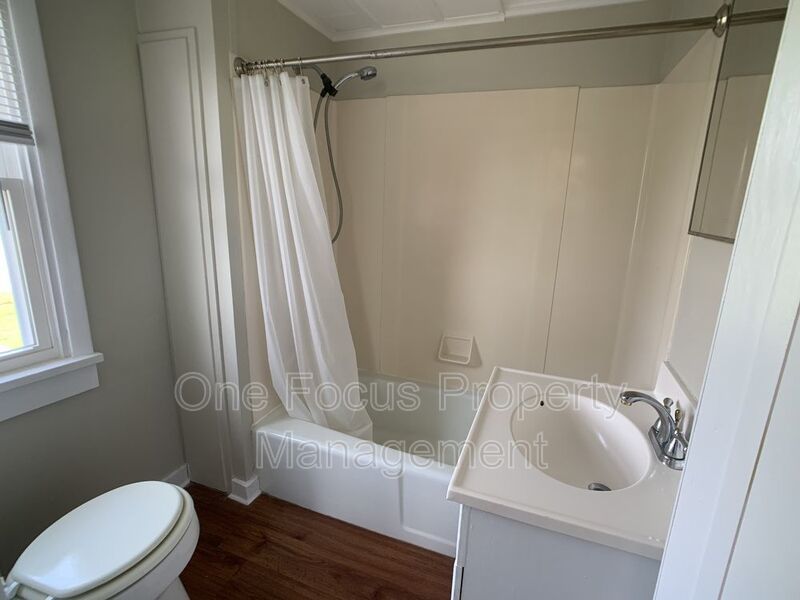 2BR/1.5BA in East End - 18 Month Lease property image