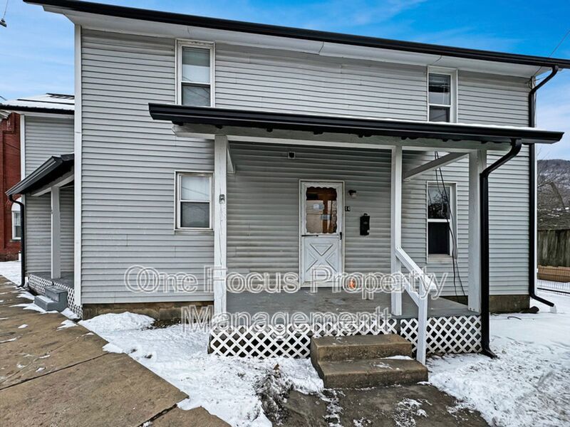 Lovely remodeled 1st floor home located in  downtown Mill Hall property image