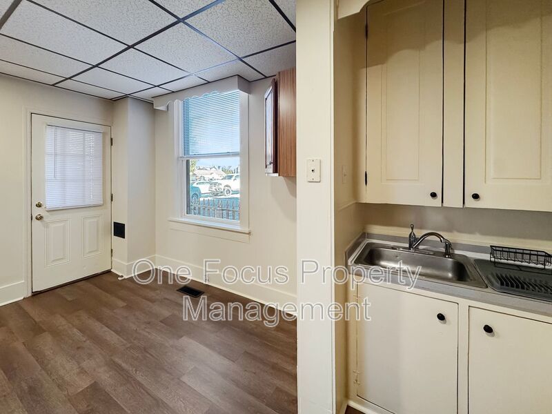 Remodeled Duplex in downtown Jersey Shore! property image