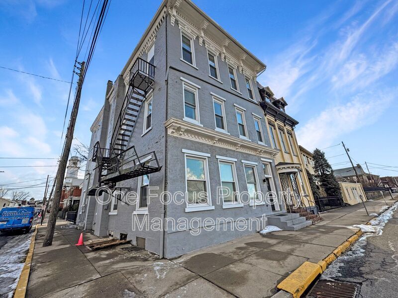 2 bedroom apt. in the heart of Danville! property image