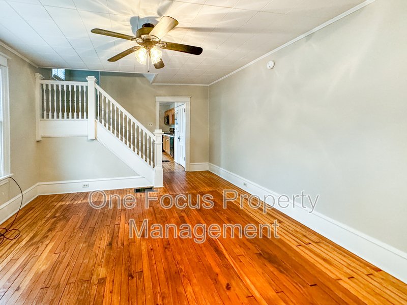 3BR/1BA - $895/month - Pet Friendly! property image